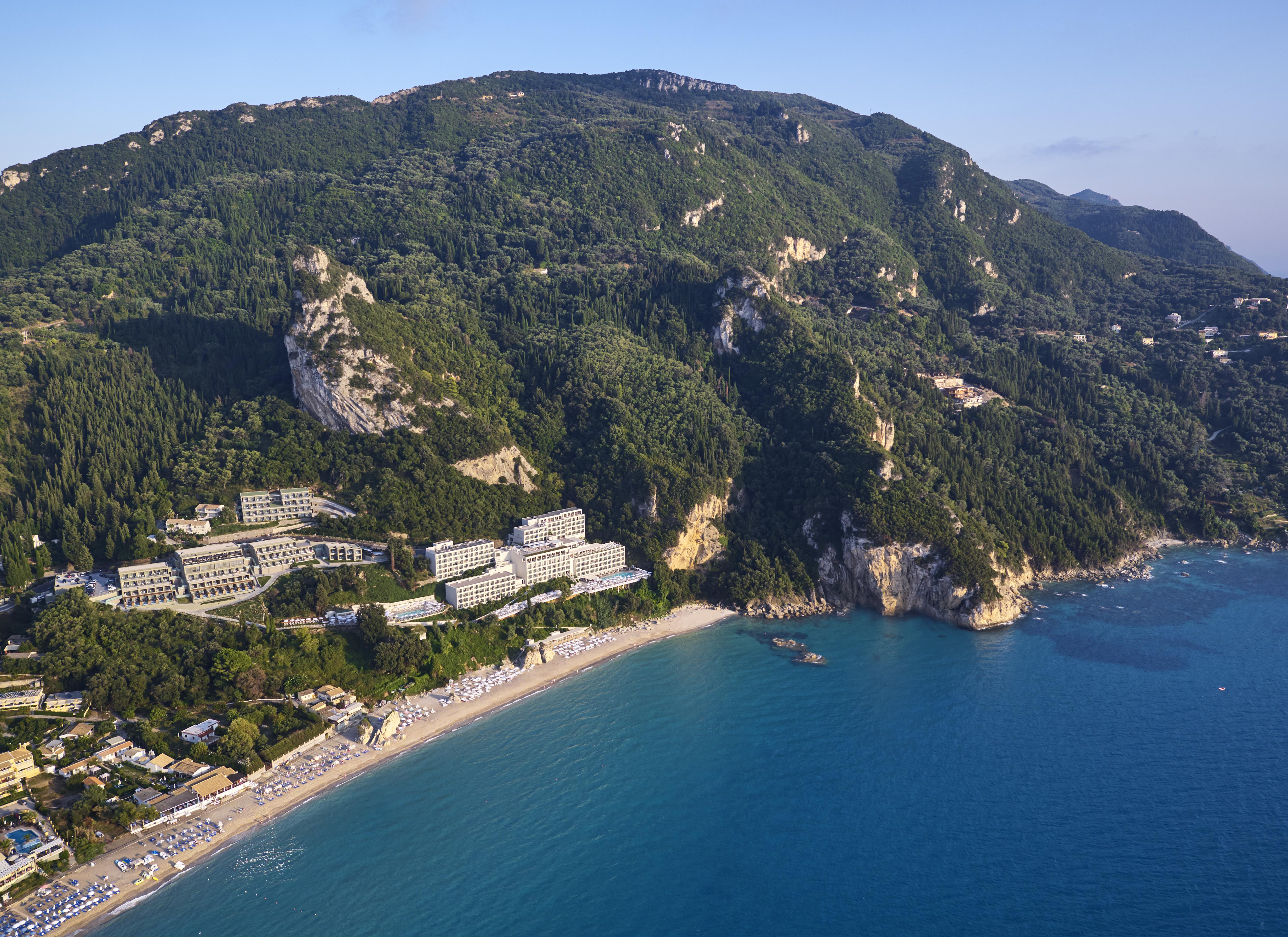 Alkyna Lifestyle Beach Resort Ex La Grotta Verde (Adults Only) Agios Gordios  Ngoại thất bức ảnh The resort from the air